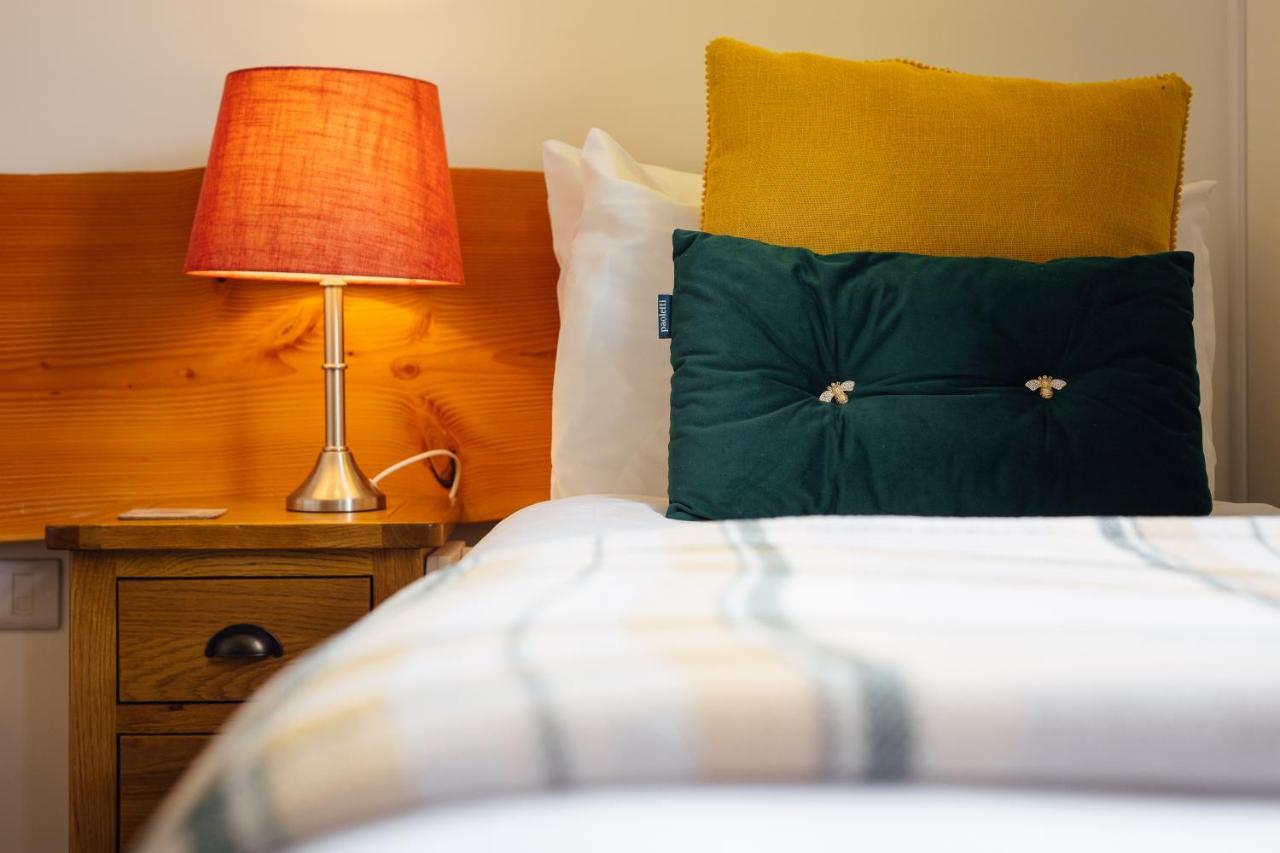 Hotel Sleep@Calon Y Fferi Ferryside Esterno foto