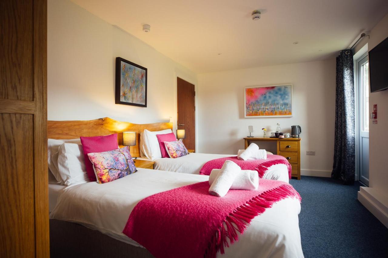 Hotel Sleep@Calon Y Fferi Ferryside Esterno foto